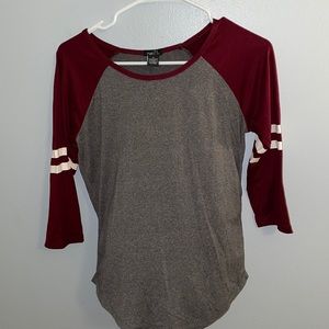 mid sleeve shirt